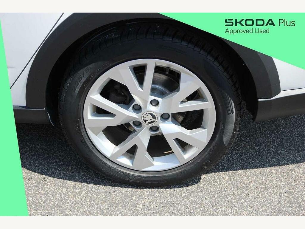 Skoda Octavia 2015 2.0 Tdi Cr Scout 4X4 White #5