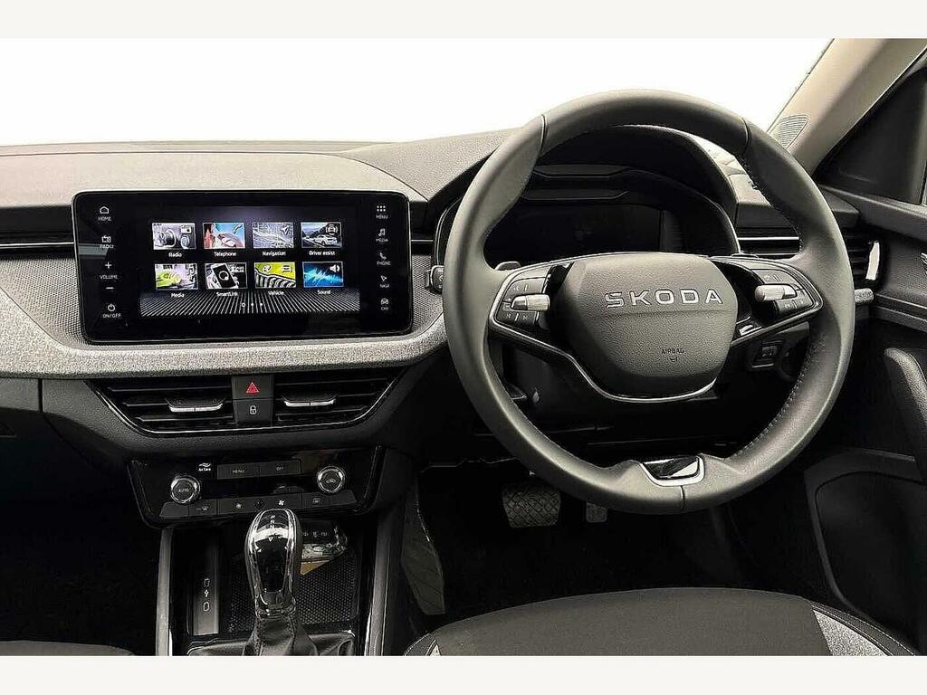Skoda Kamiq 2025 1.0 Tsi Se Edition Dsg White #2