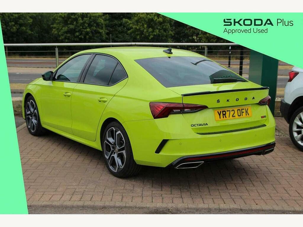 Skoda Octavia 2022 2.0 Tsi Vrs Dsg YR72OFK Green #3