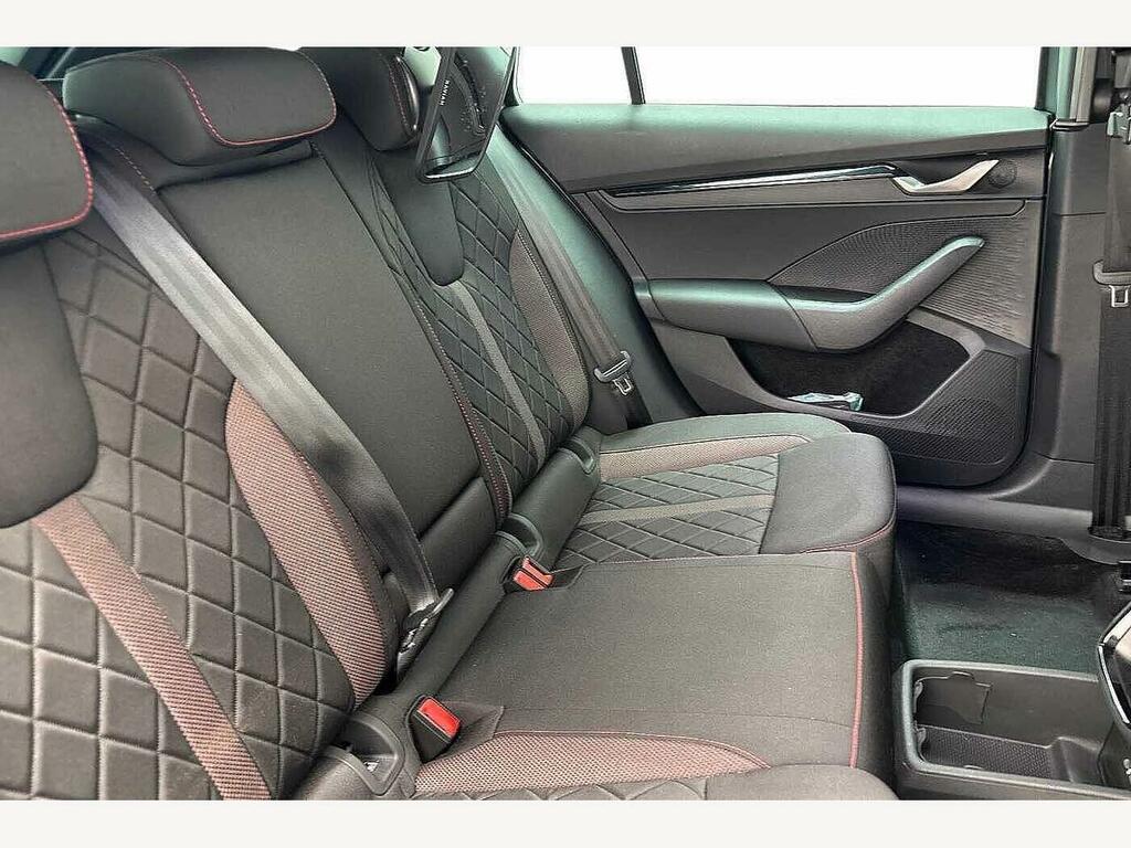 Skoda Octavia Skoda Estate 2.0 Tdi 150 Sportline Dsg Black #9