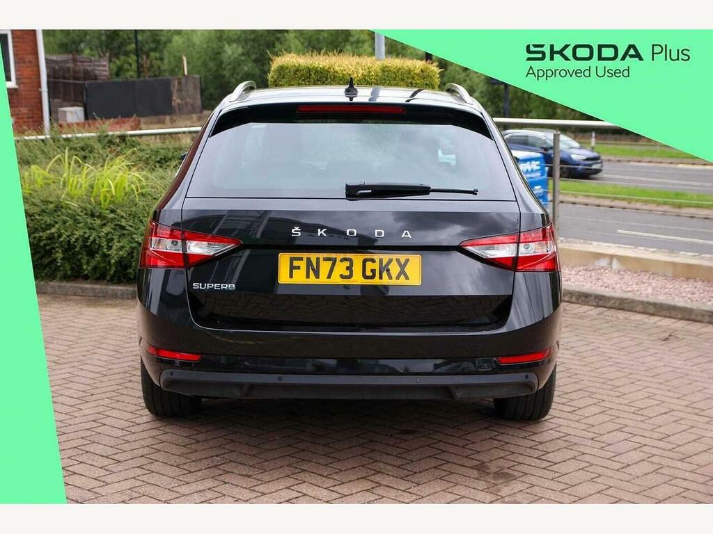 Skoda Superb Se Technology White #7