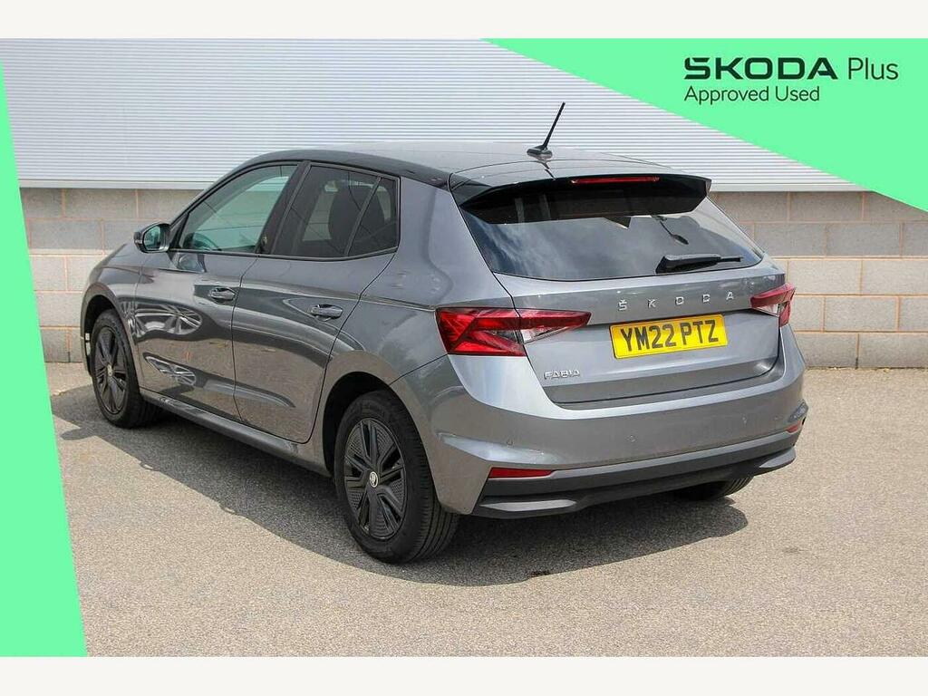 Skoda Fabia 2022 1.0 Tsi Colour Edition YM22PTZ Grey #3