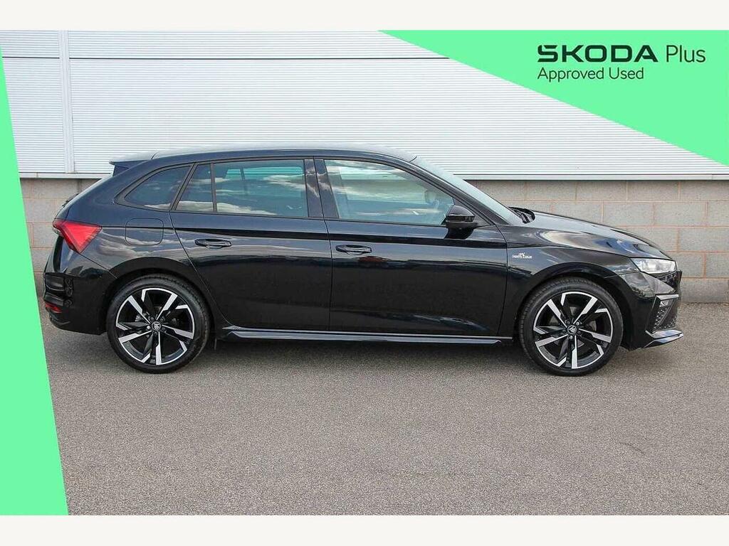 Skoda Scala 2025 1.5 Tsi Monte Carlo Edition Black #4