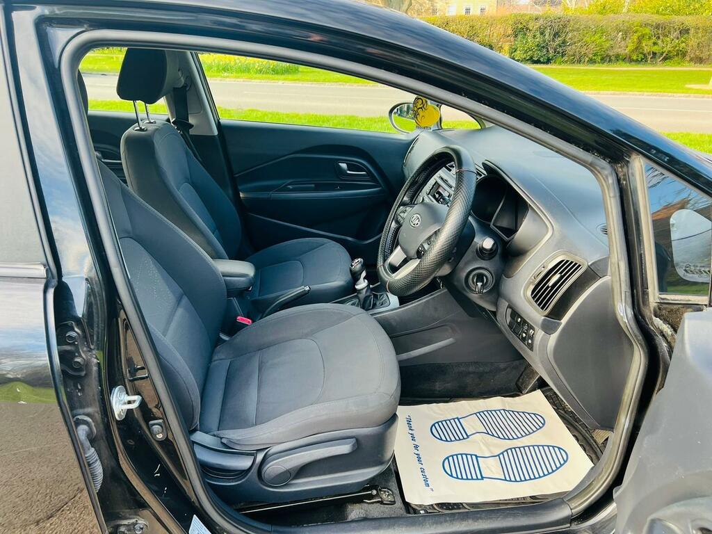 Kia RIO 1.4 - Only 53K With Fsh White #10