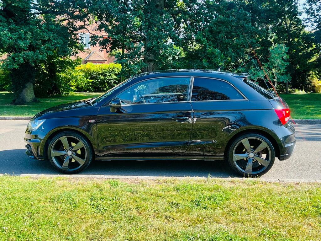 Audi A1 1.4 Tfsi Black Edition S Tronic Euro 5 Black #5