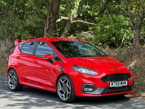 Ford Fiesta 1.5 Fiesta St-3 Red