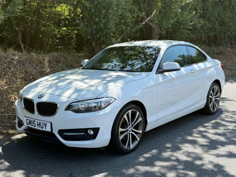 BMW 2 Series 2.0 218D Sport GM15HUY White #3