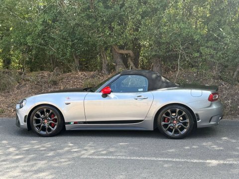 Abarth 124 Spider 1.4 Multiair Convertible Euro 6 1 White #19