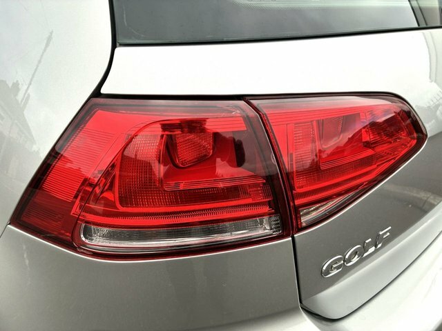 Volkswagen Golf 2.0 Golf Gt White #15