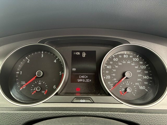 Volkswagen Golf 2.0 Golf Gt White #19