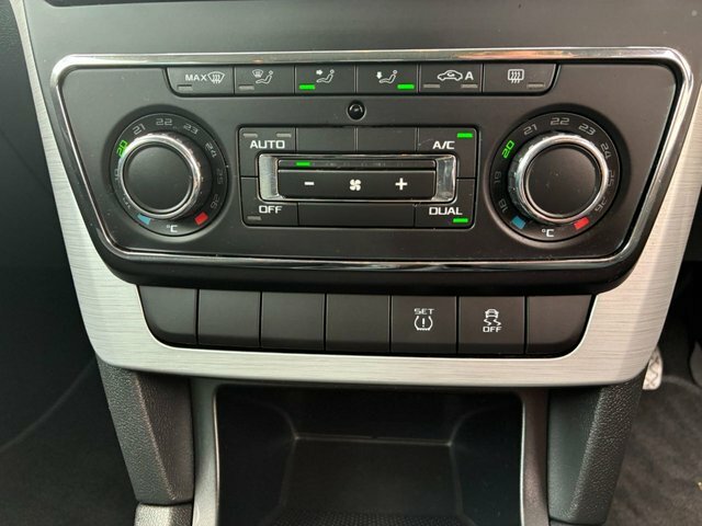 Skoda Yeti Suv White #26