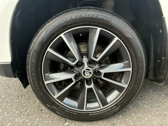 Skoda Yeti Tsi Se Outdoor White #6