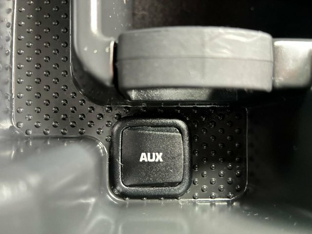Skoda Yeti Suv White #42