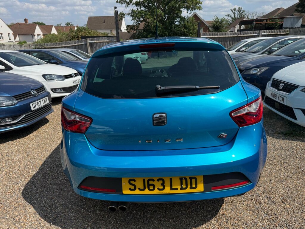 Seat Ibiza Hatchback Red #23