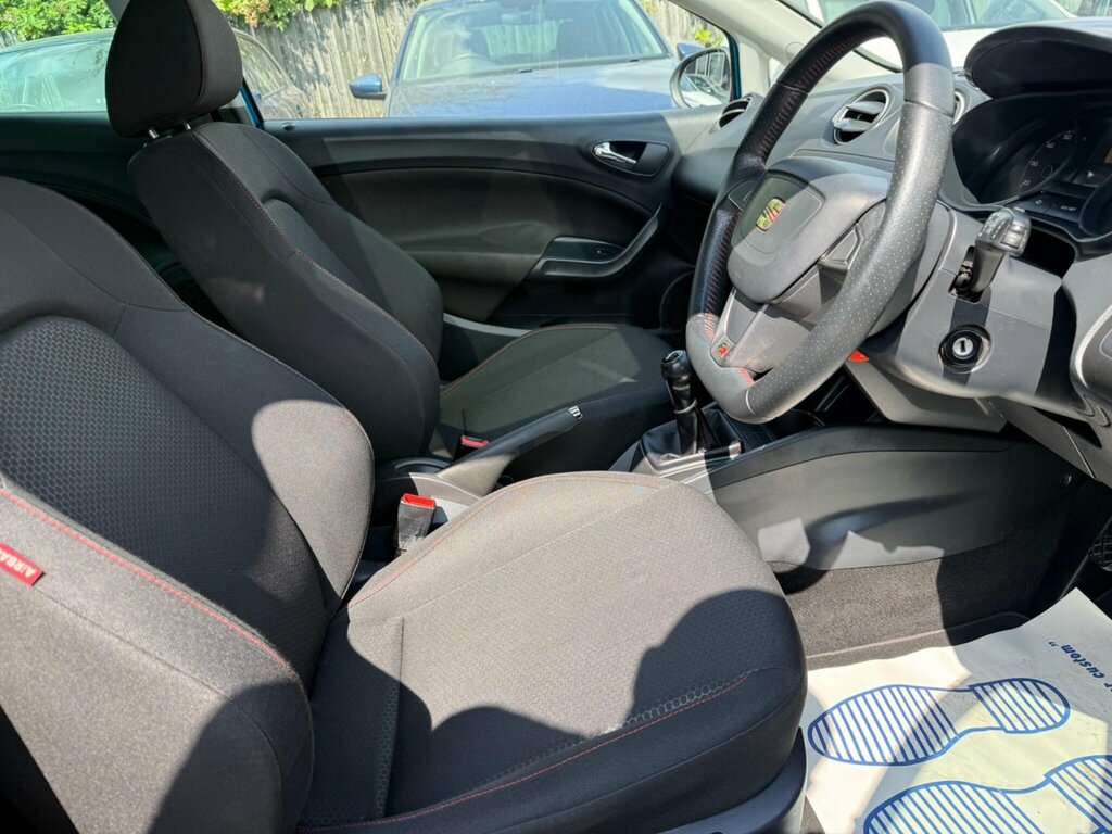 Seat Ibiza Hatchback Red #31