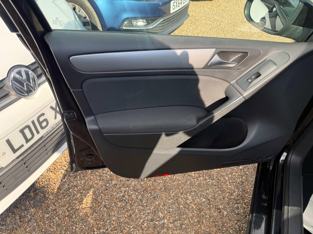 Volkswagen Golf Gt Black #40