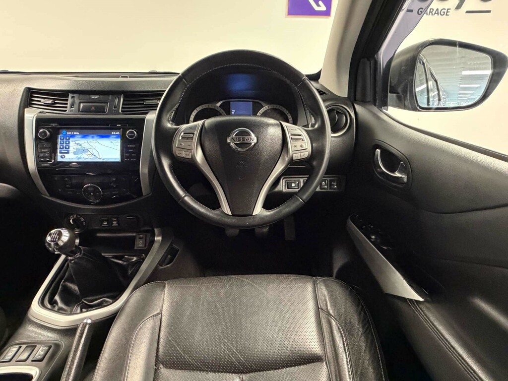 Nissan Navara Tekna Dci 4Wd  #2