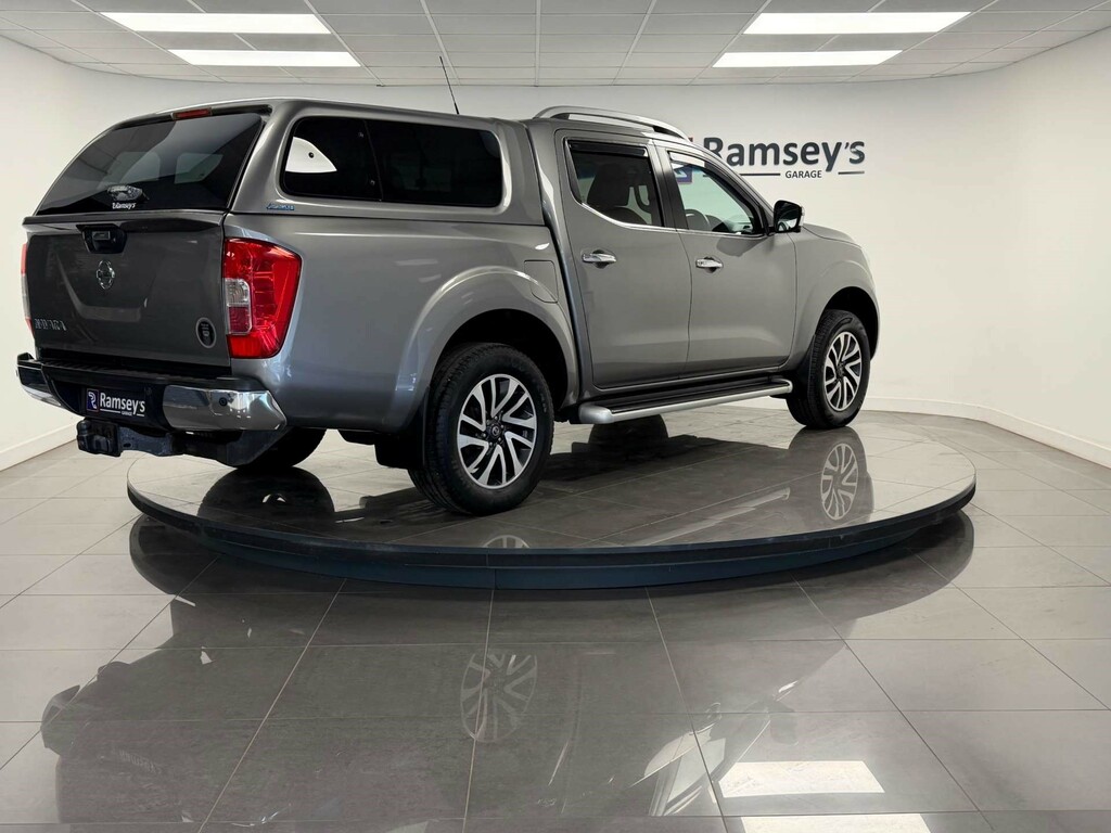 Nissan Navara Tekna Dci 4Wd  #4