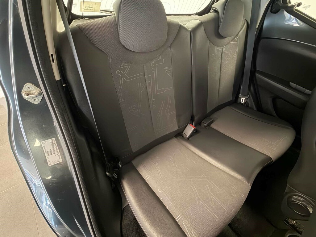 Toyota Aygo X Vvt-i X-play Grey #11