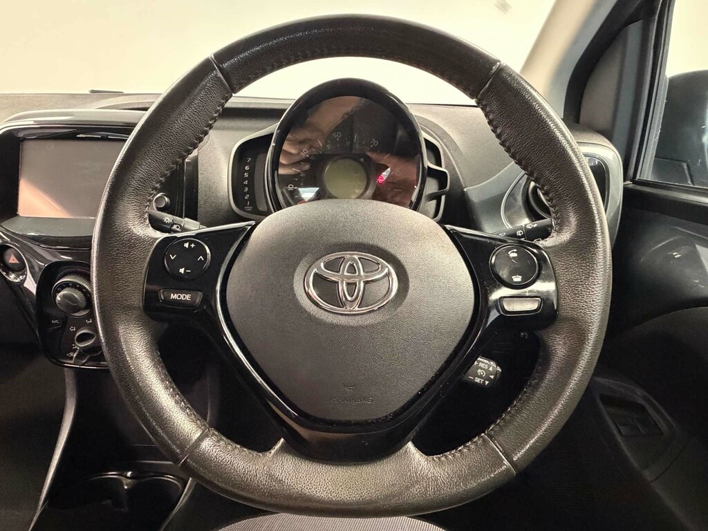 Toyota Aygo X Vvt-i X-play Grey #21