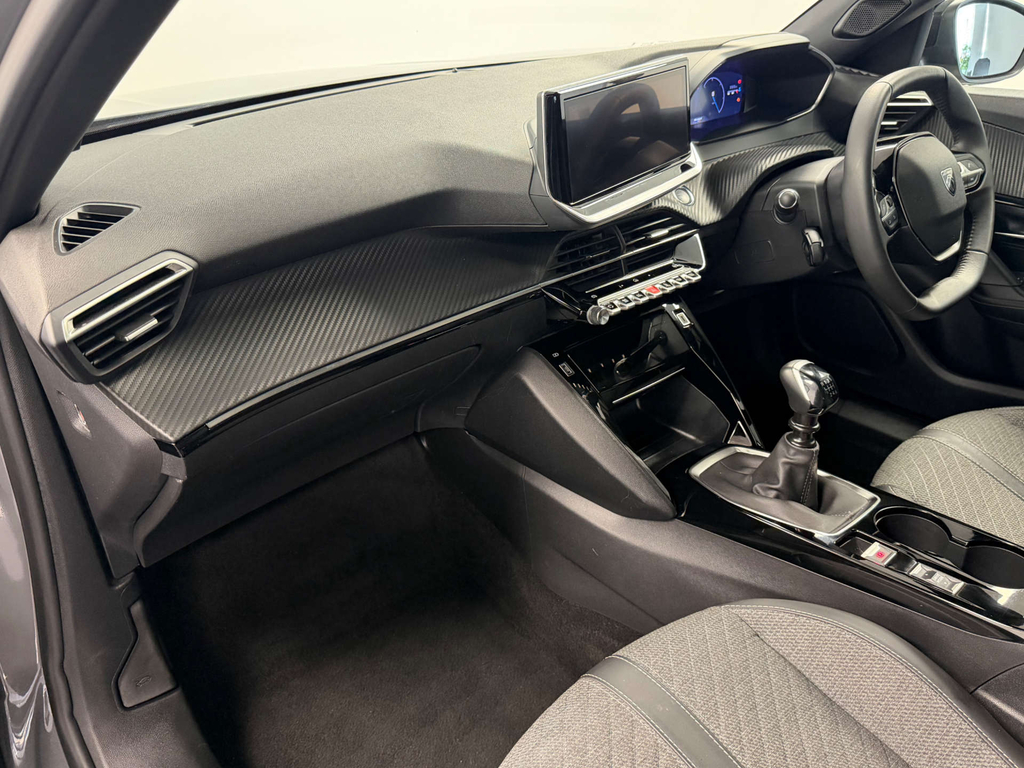 Peugeot 2008 Allure Puretech Ss  #5