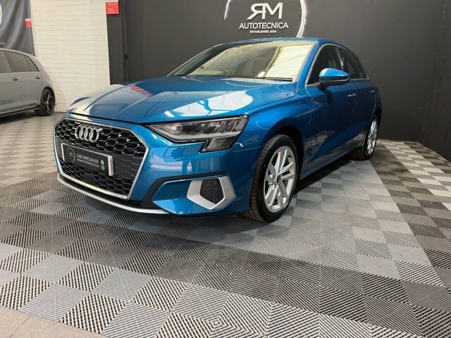 Audi A3 1.4 Tfsie 40 Sport Sportback Plug-in Hy Blue #3