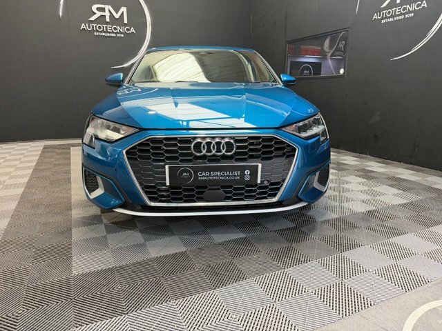 Audi A3 1.4 Tfsie 40 Sport Sportback Plug-in Hy Blue #2