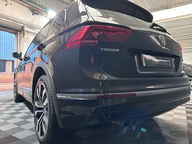 Volkswagen Tiguan 1.5 Tsi Evo R-line Tech Suv Dsg Euro 6 Black #6
