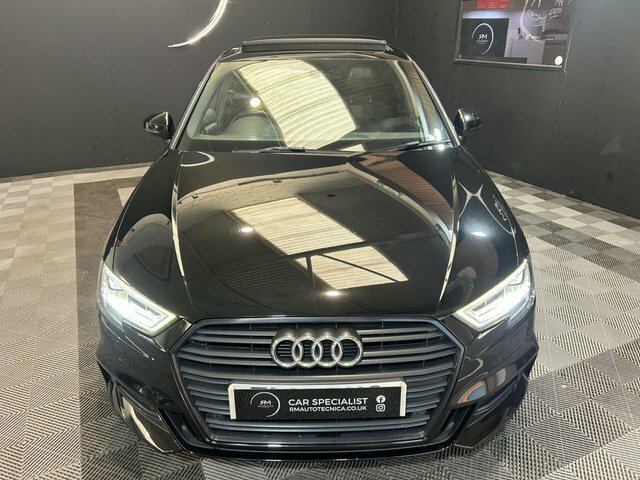 Audi A3 1.5 Tfsi Cod Black Edition Sportback S Black #3