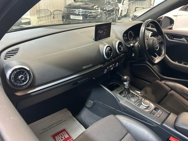 Audi A3 1.6 Tdi 116 Sport S Tronic Black #21