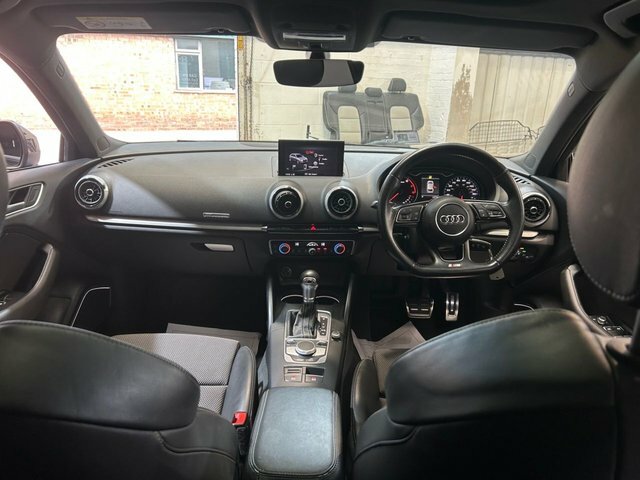 Audi A3 1.6 Tdi 116 Sport S Tronic Black #29