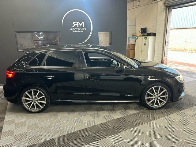 Audi A3 1.5 Tfsi Cod Black Edition Sportback S Black #5