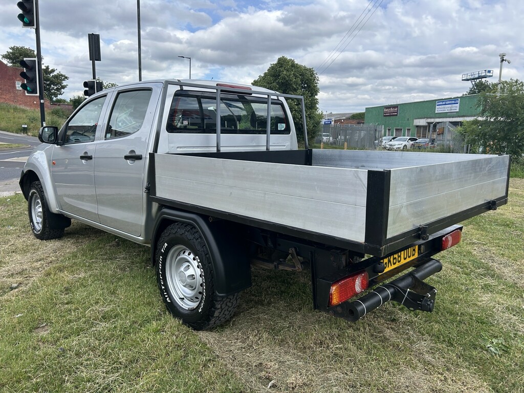 Isuzu D-Max Tipper 1.9 Td Utility Double Cab Tipper 2018 Silver #4