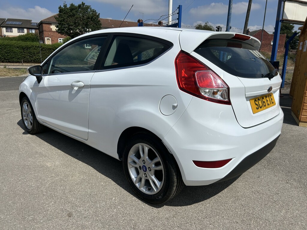 Ford Fiesta Hatchback 1.25 Zetec 2016 SC16ETE White #3
