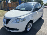 Chrysler Ypsilon 1.2 Ypsilon 1.2 Se SJ14UJO White #5