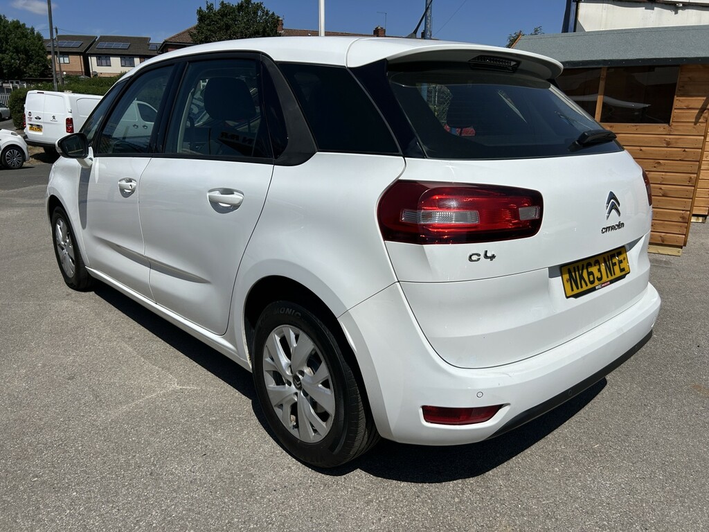Citroen C4 Picasso 1.6 E-hdi Airdream Vtr NK63NFE White #3