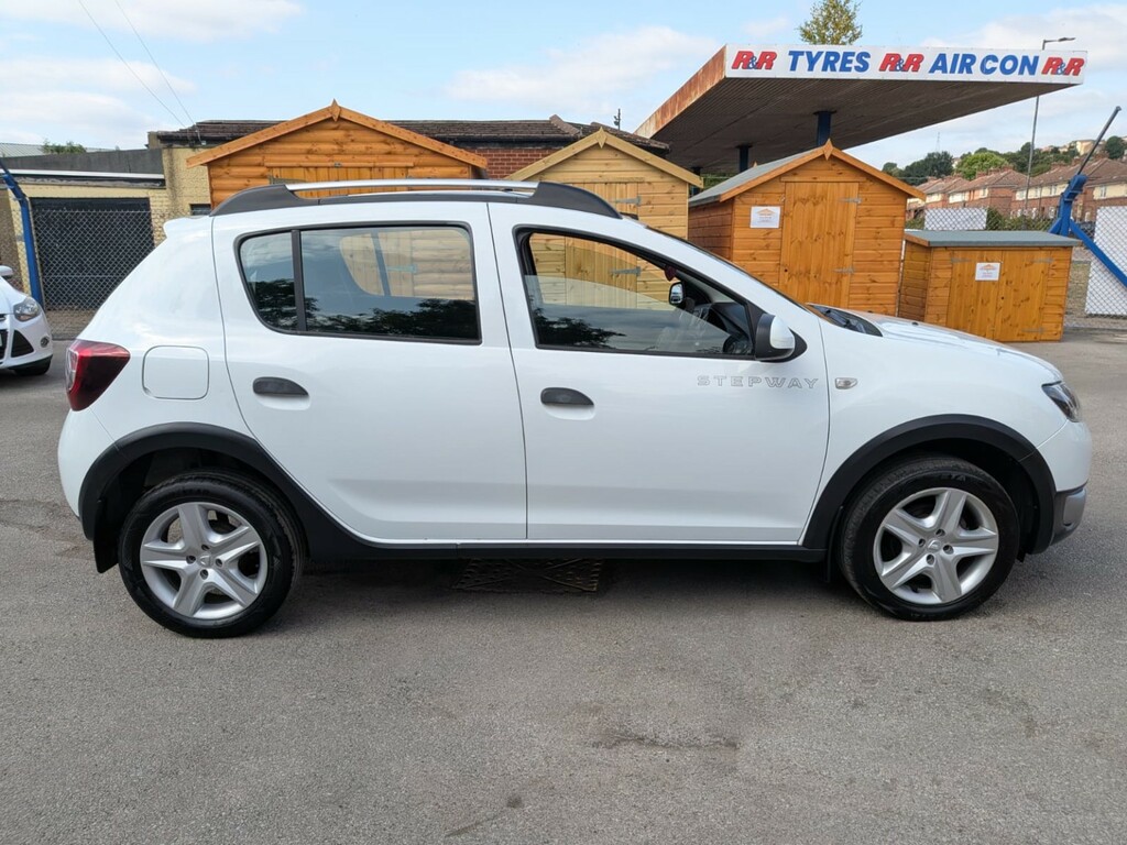 Dacia Sandero Stepway 1.5 Stepway Ambiance Dci 90 White #5