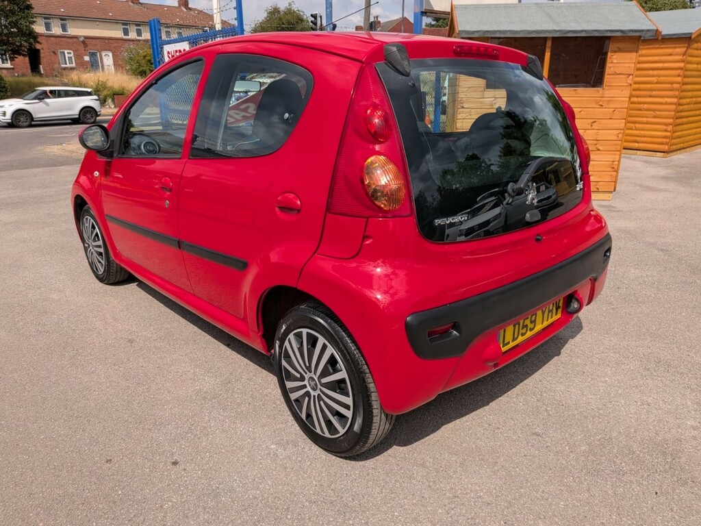 Peugeot 107 1.0 12V Urban Red #3