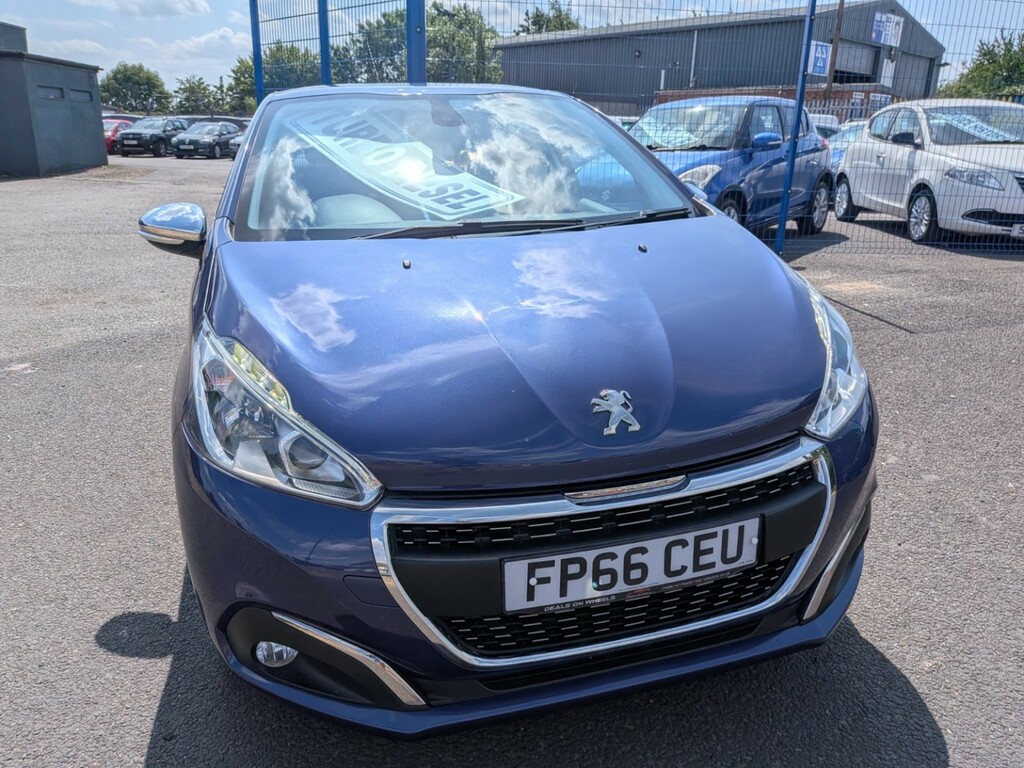 Peugeot 208 1.6 Bluehdi Allure Blue #2