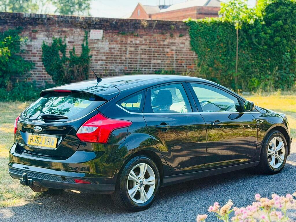Ford Focus Estate 1.6 Tdci 115 Titanium X Estate Man, Grey #13