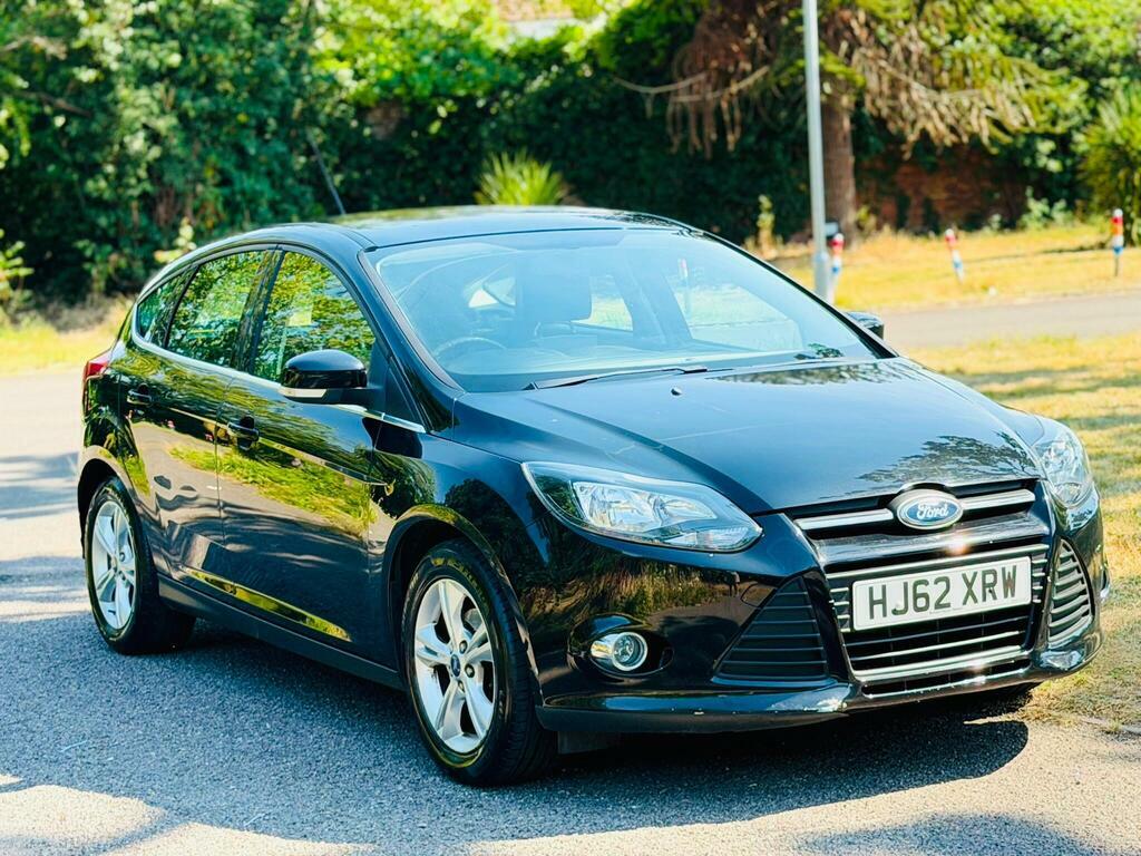 Ford Focus Estate 1.6 Tdci 115 Titanium X Estate Man, Grey #2