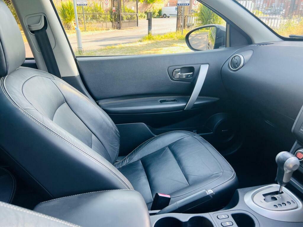 Nissan Qashqai N-tec Dci 5-Door Silver #31