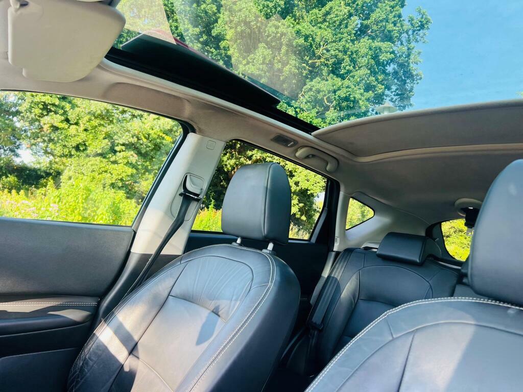 Nissan Qashqai N-tec Dci 5-Door Silver #12