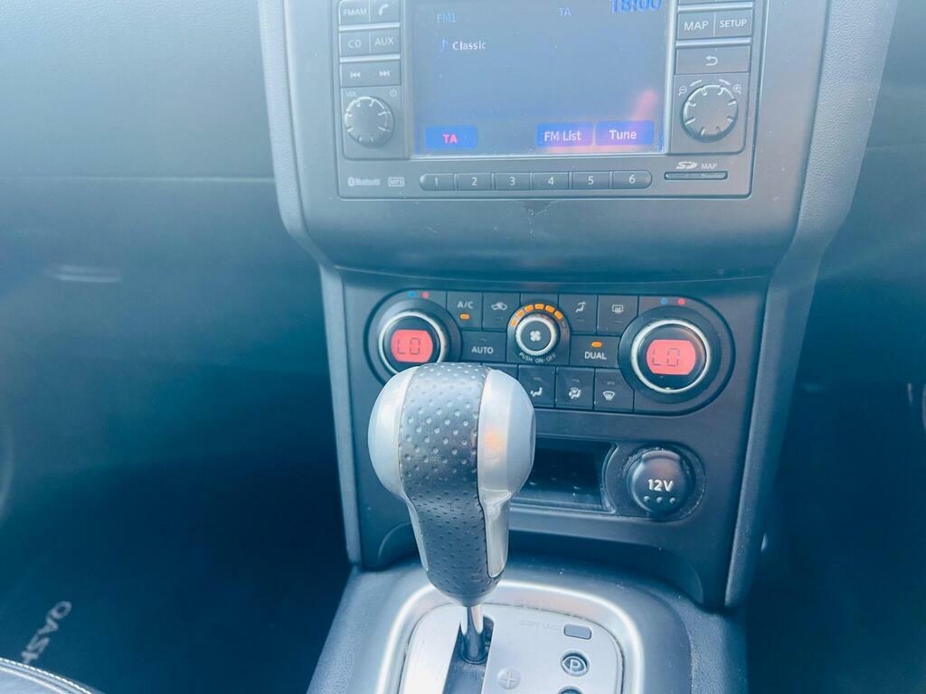 Nissan Qashqai N-tec Dci 5-Door Silver #42