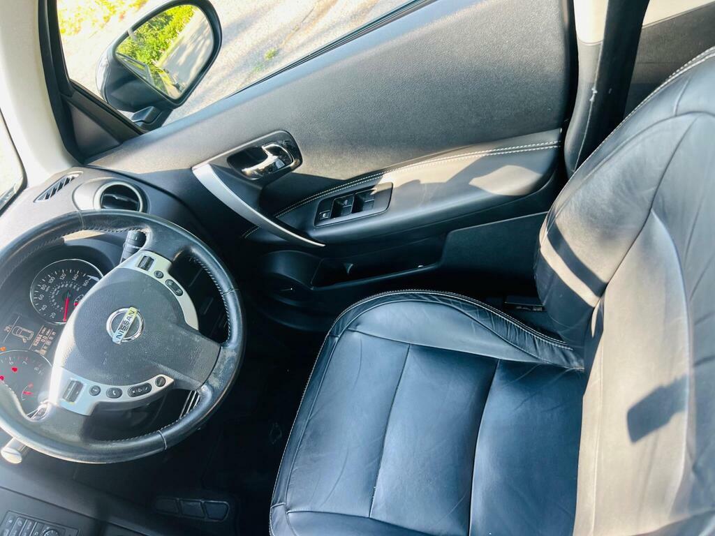 Nissan Qashqai N-tec Dci 5-Door Silver #19