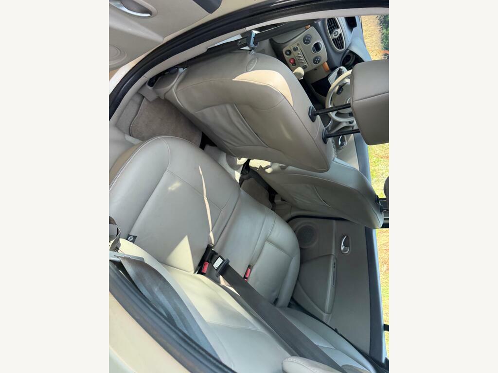 Renault Clio Clio Dynamique Dci 86 Silver #27