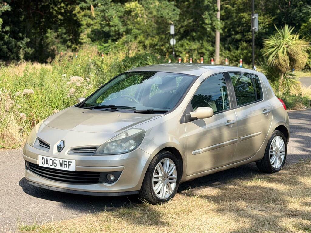 Renault Clio 1.6 Vvt Initiale Gold #5