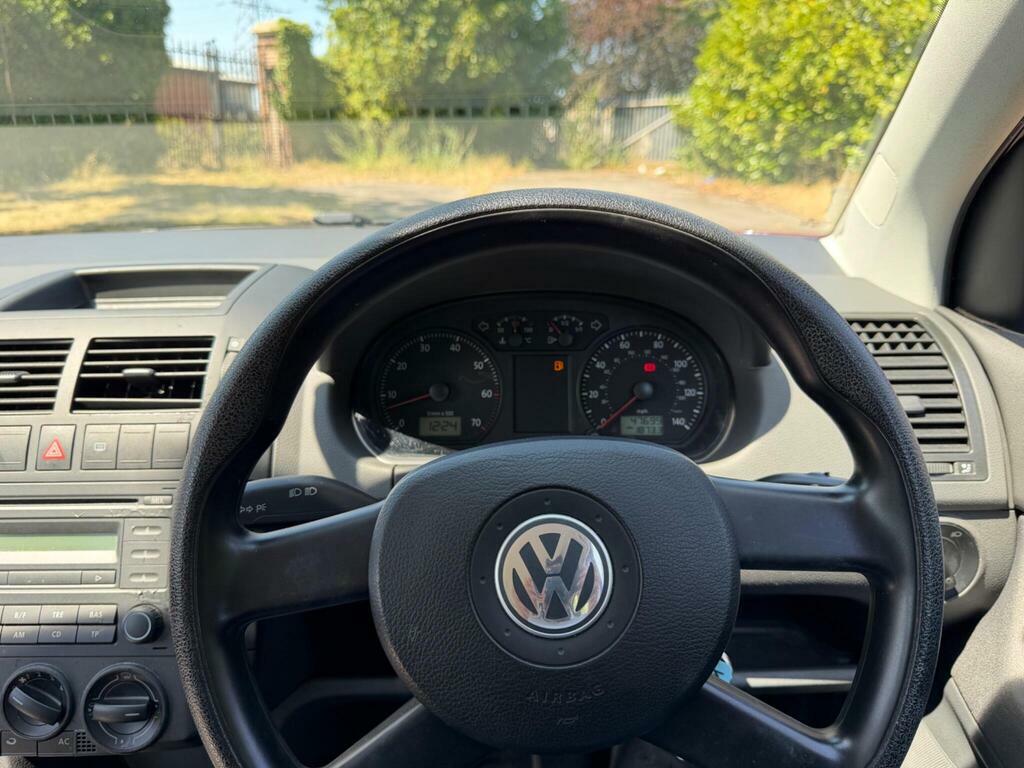 Volkswagen Polo E Blue #36