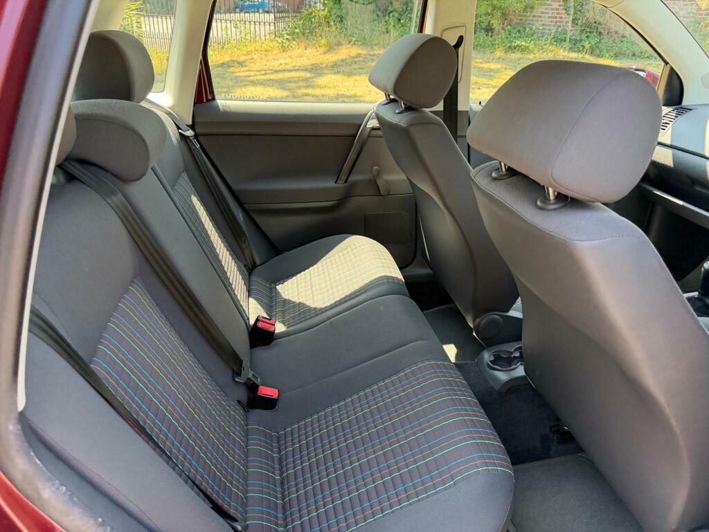 Volkswagen Polo E Blue #24