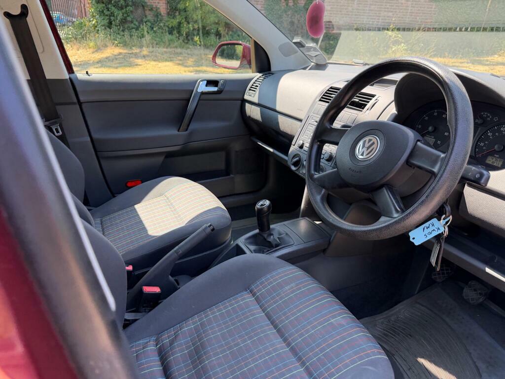 Volkswagen Polo E Blue #20